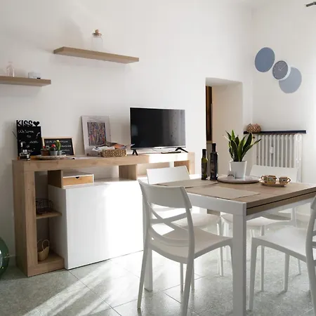 La Casa Di Gina * أورفييتو سكالو